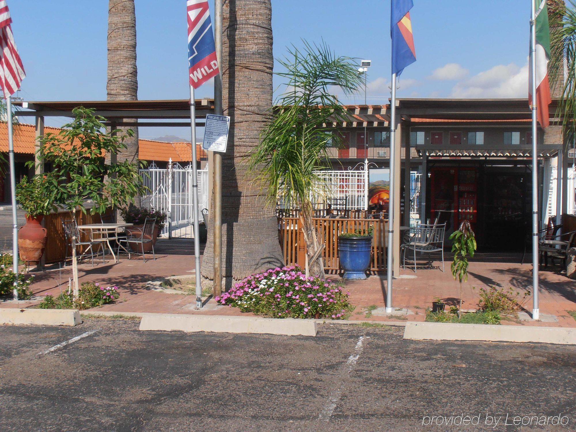 Rodeway Inn Tucson Exterior photo