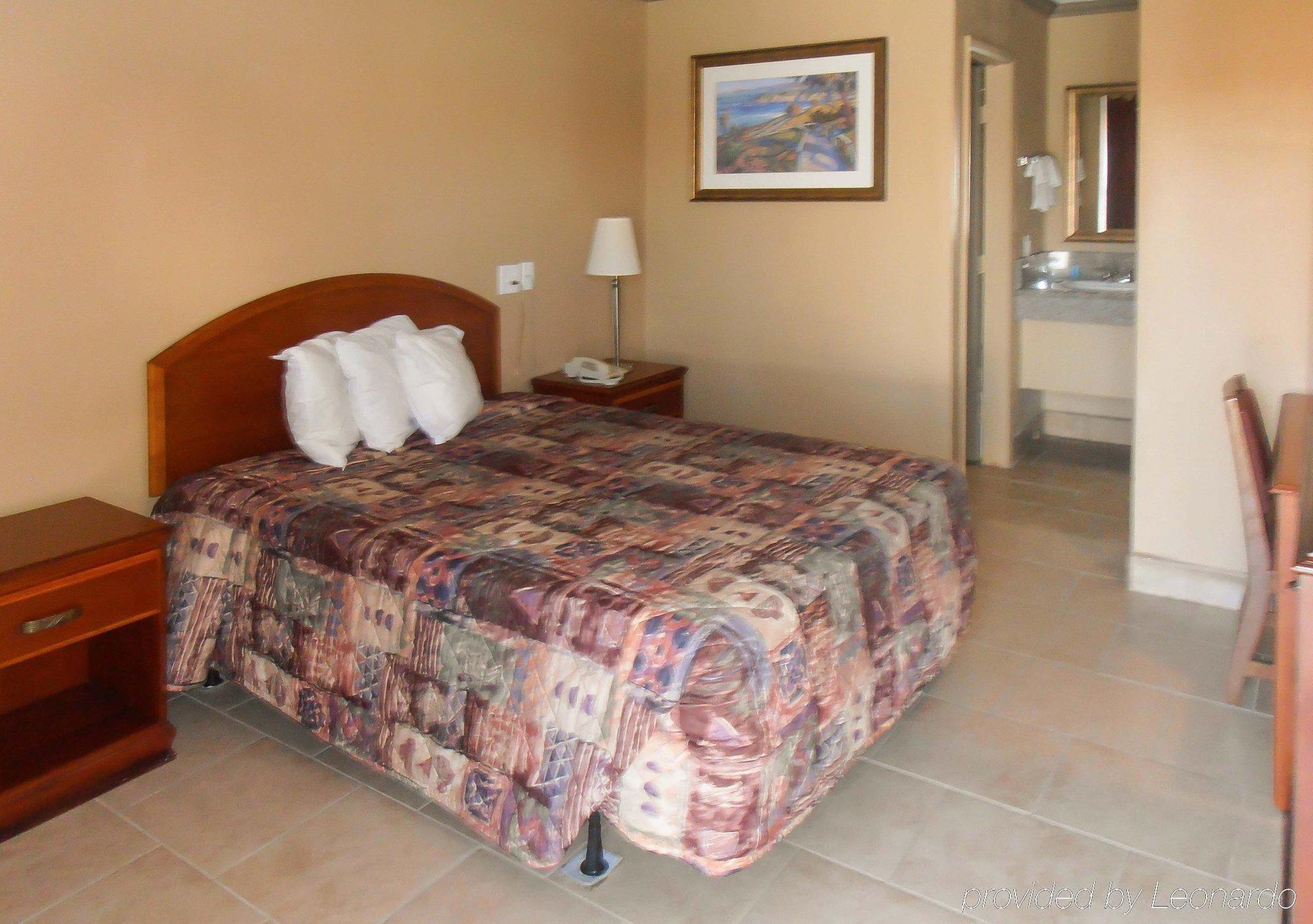 Rodeway Inn Tucson Exterior photo
